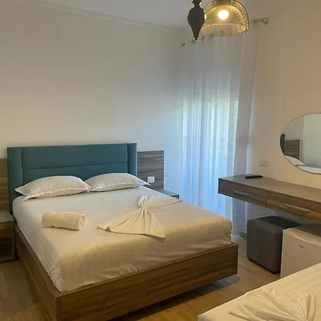 Kledi-hotel & Apartment *