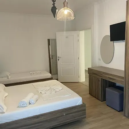 Kledi-hotel & Apartment